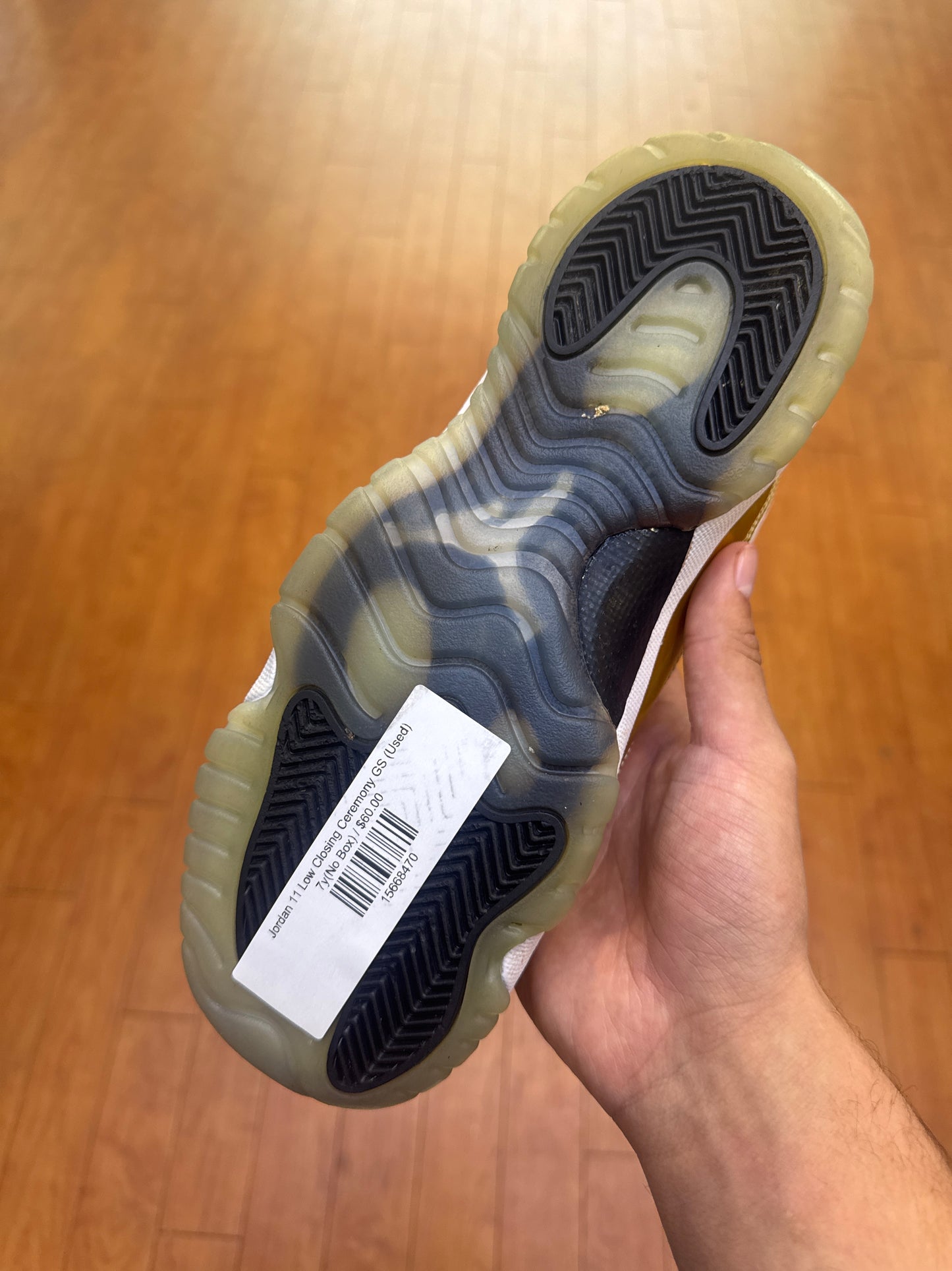 Jordan 11 Low Closing Ceremony GS (Used)