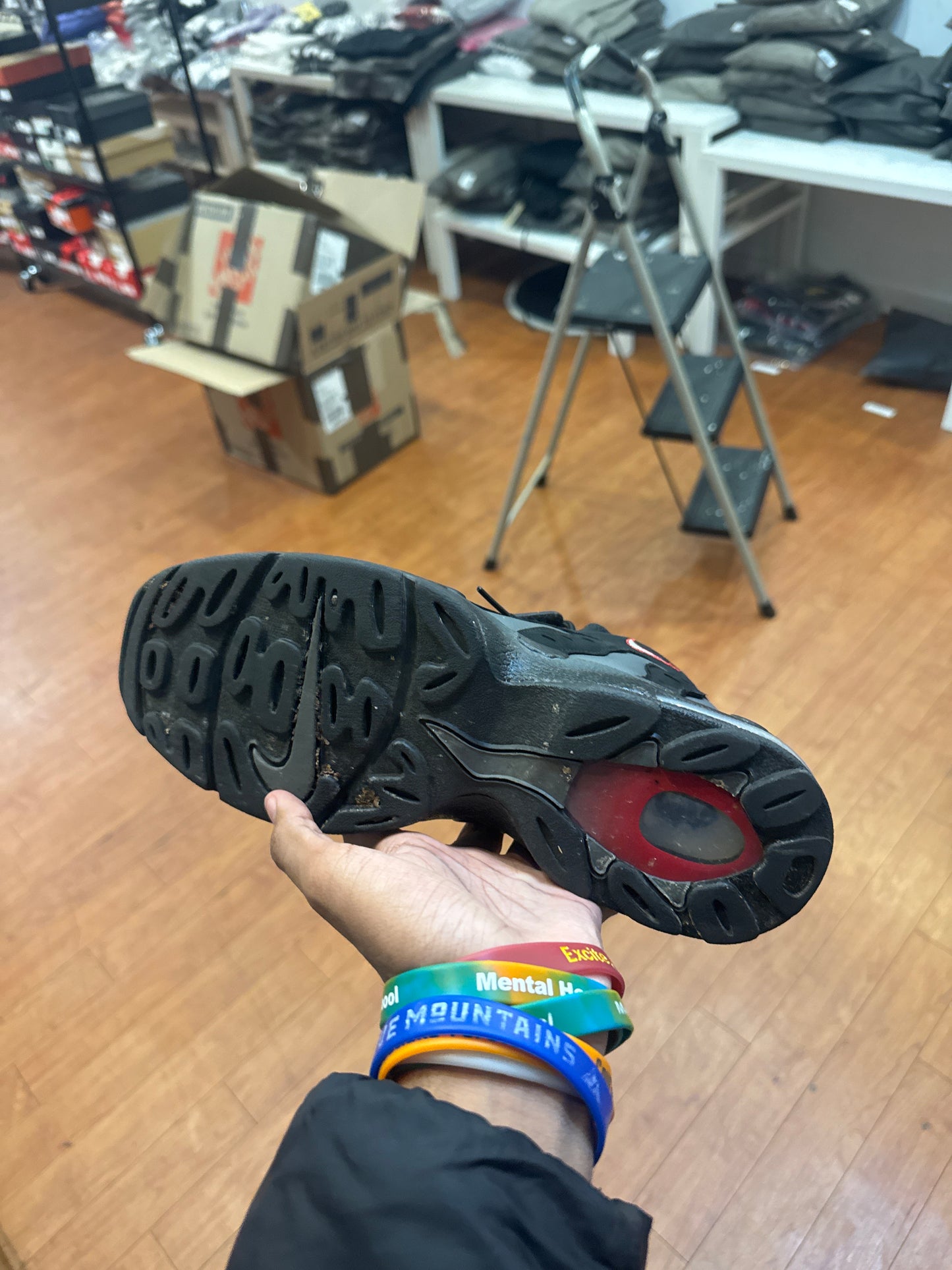 Air Max DT 96 Falcons (Used)