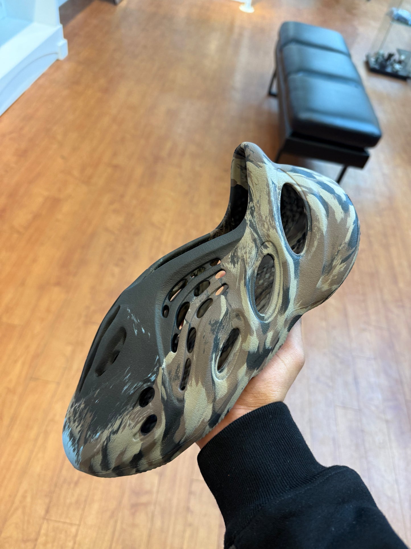 Yeezy Foam RNNR MX Cinder (Used)