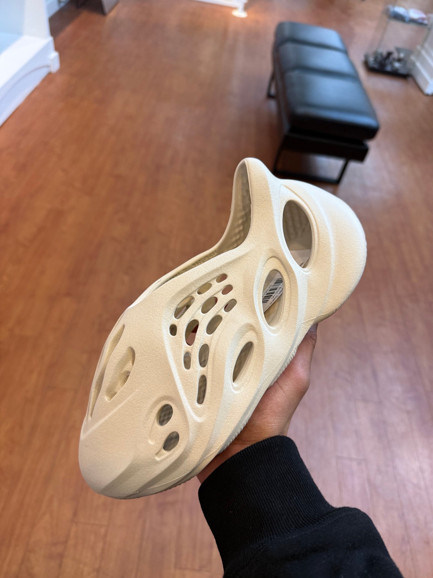 Yeezy Foam RNNR Sand (Used)