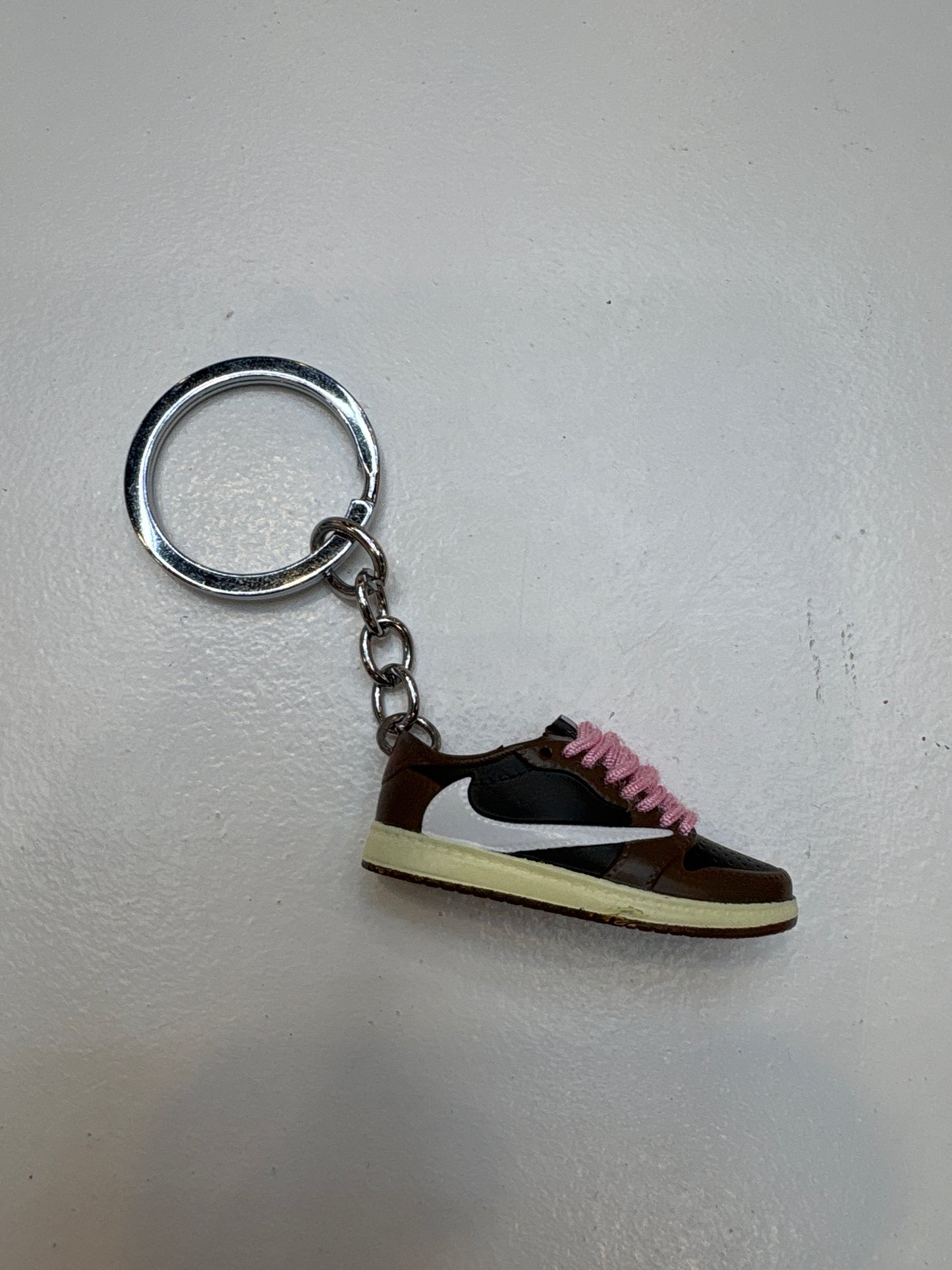 Jordan 1 Low Travis Scott Mocha Pink Laces Low Keychain