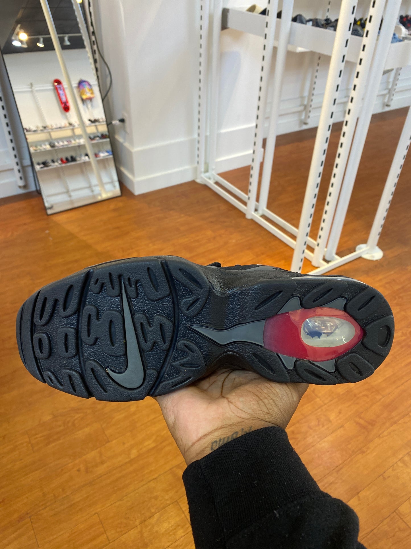 Air DT Max 96 Falcons (Used)