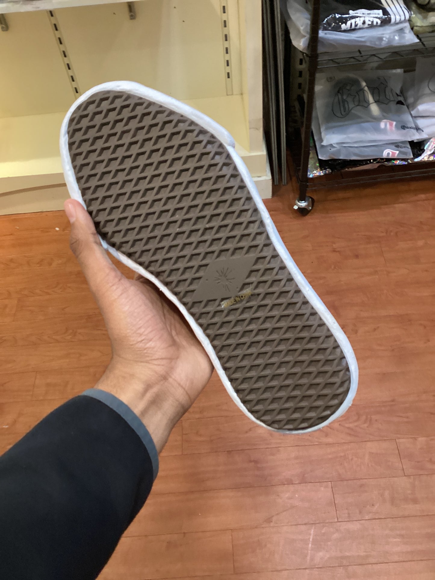 Maison Mihara Peterson Canvas Low (Used)