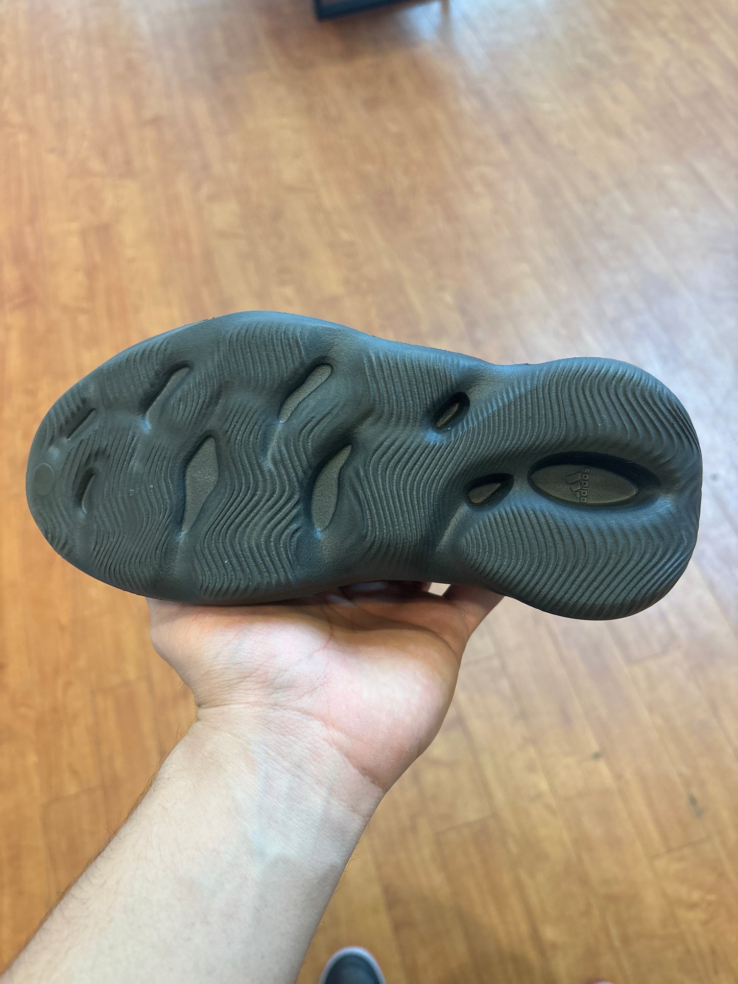 Yeezy Foam RNNR Onyx Kids (Used)