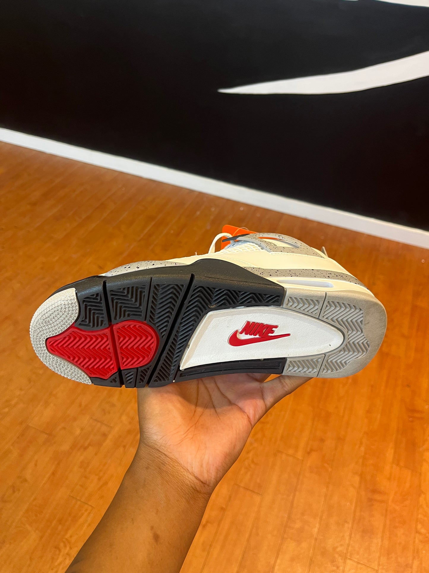 Jordan 4 White Cement (Used)