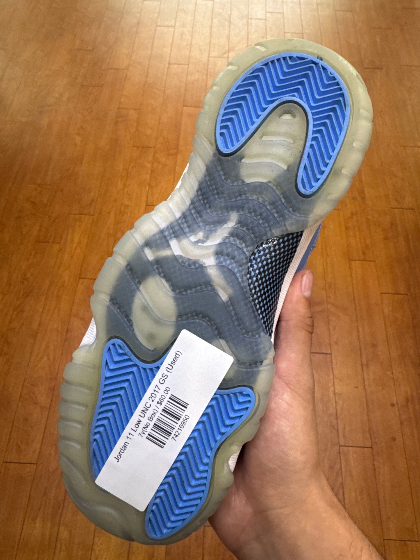 Jordan 11 Low UNC 2017 GS (Used)