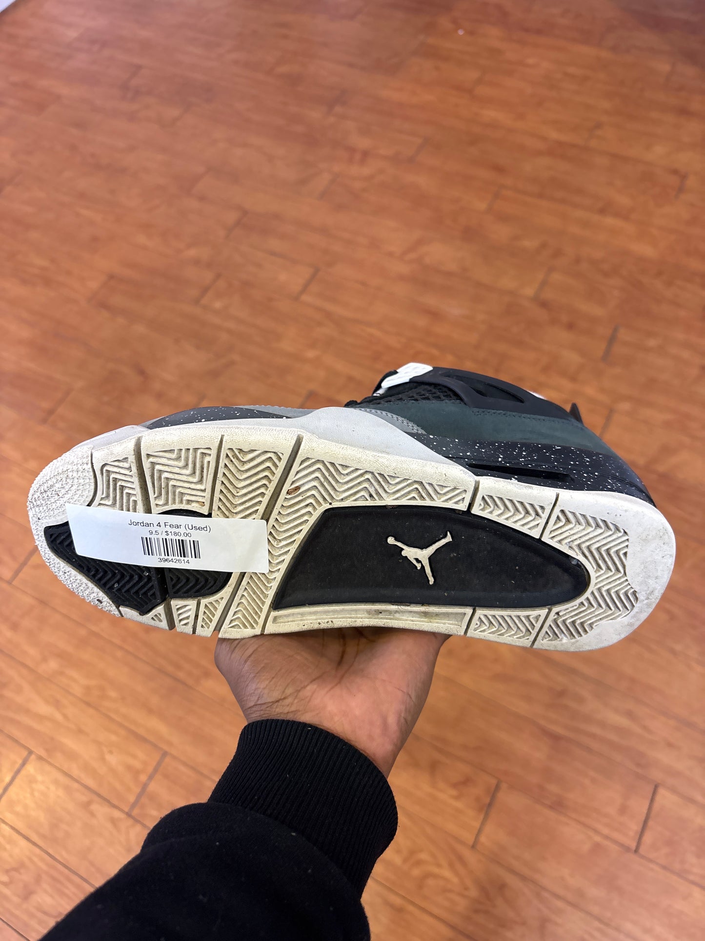 Jordan 4 Fear (Used)