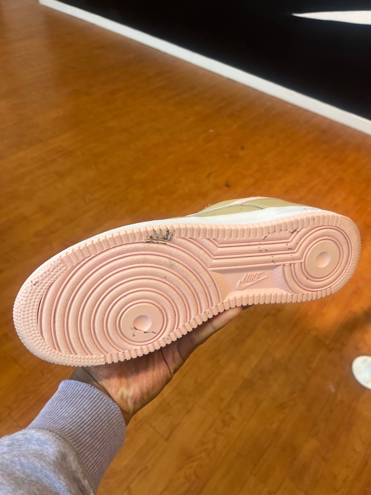 Air Force 1 Linen (Used)