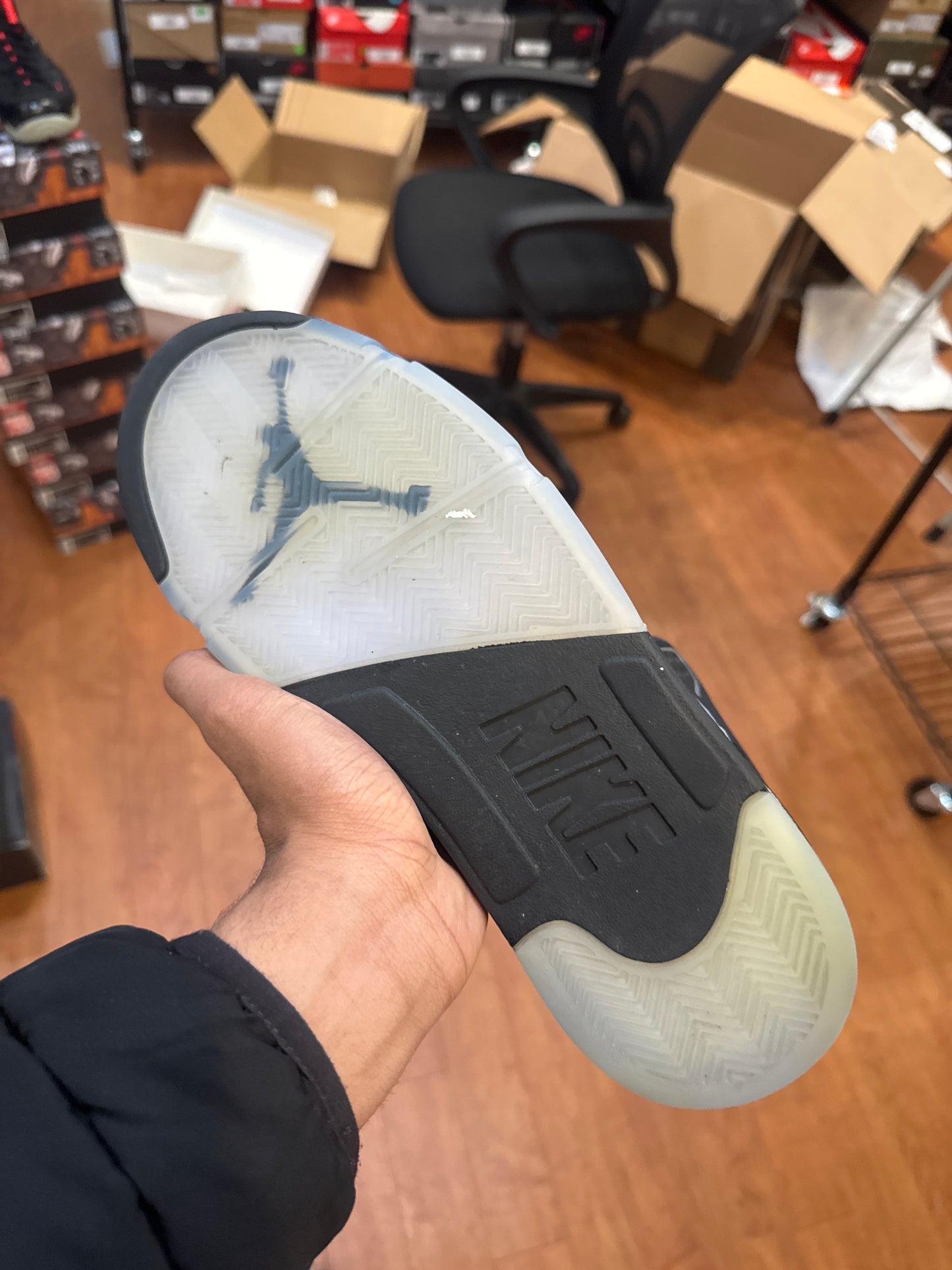 Jordan 5 Metallic Reimagined (Used)