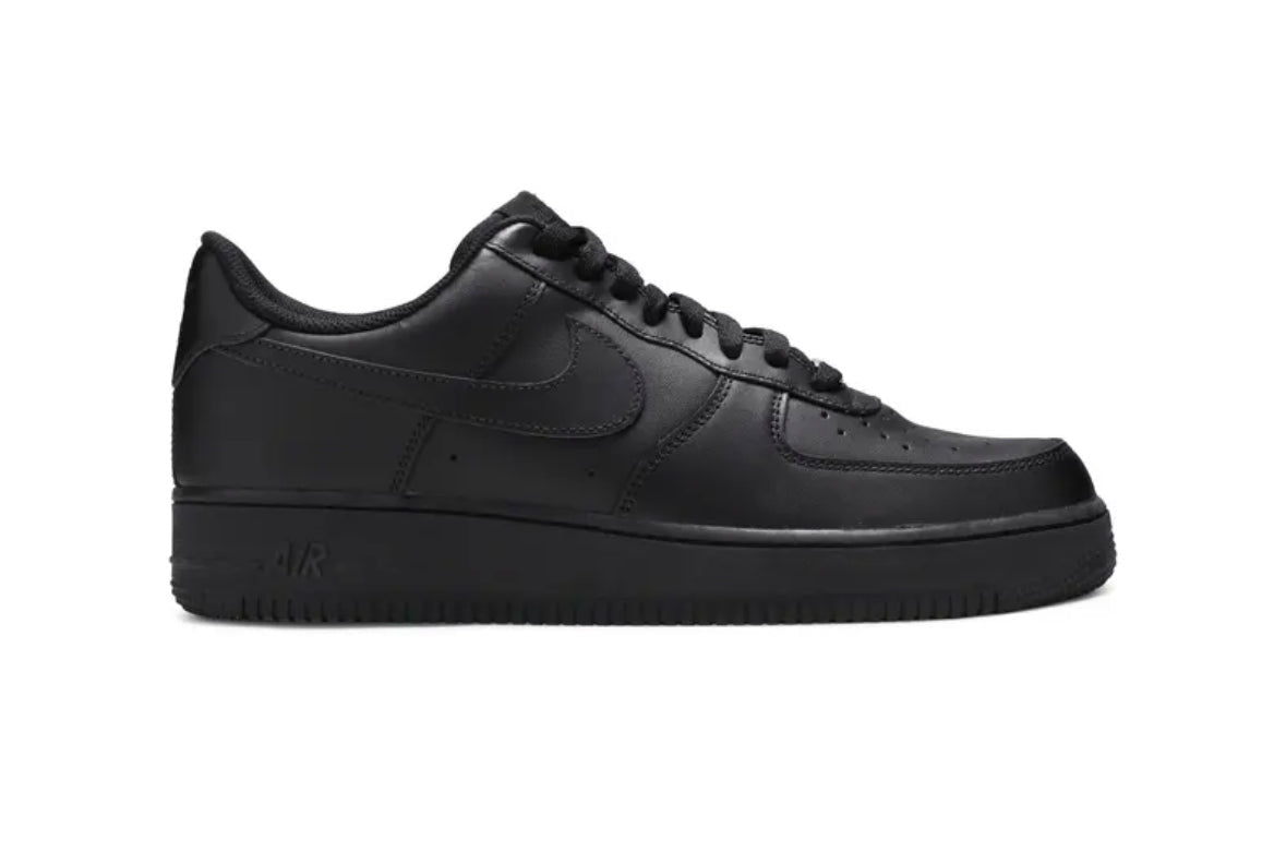 Air Force 1 Low Black (Used)