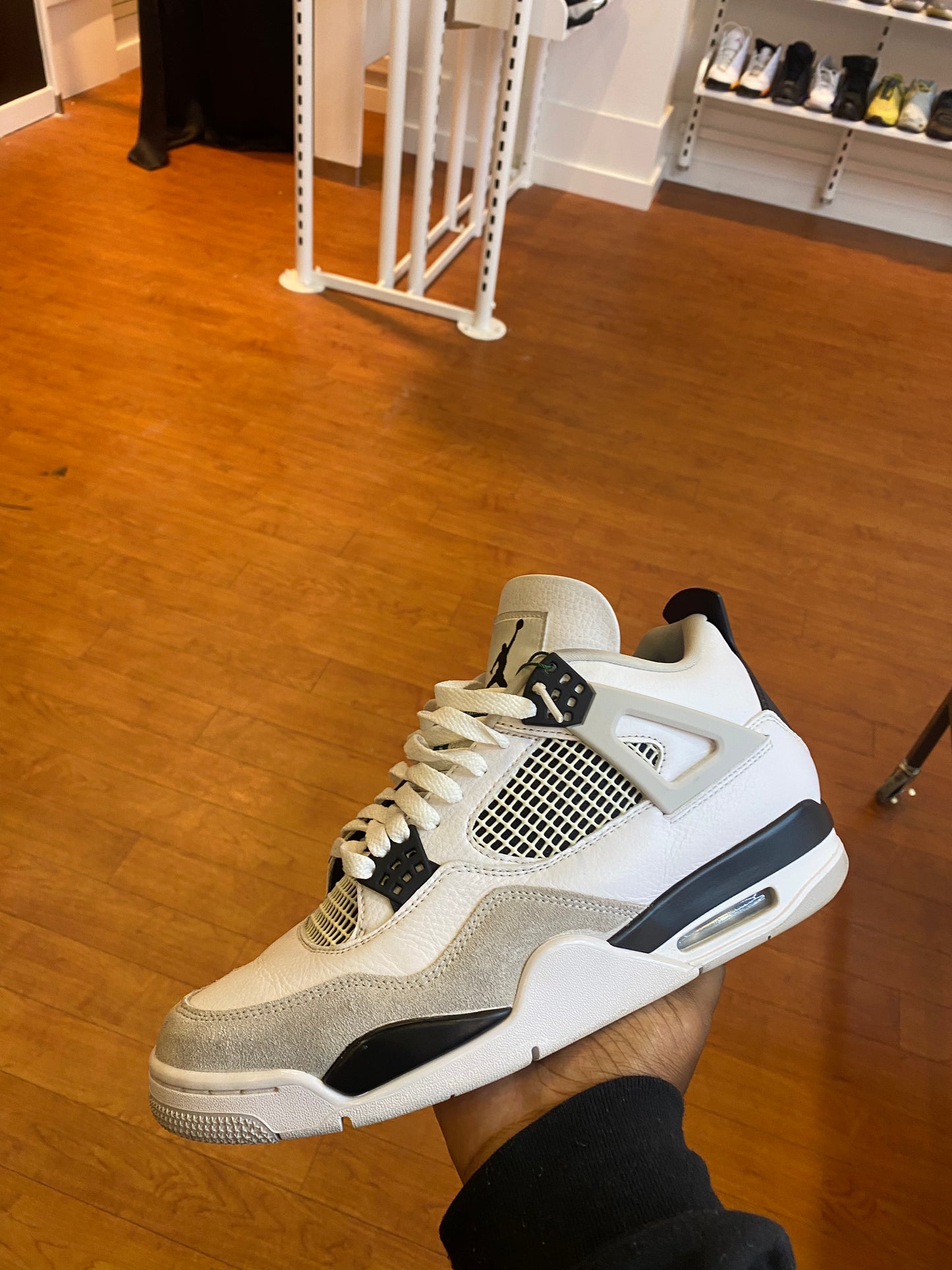 Jordan 4 Military Black (Used)