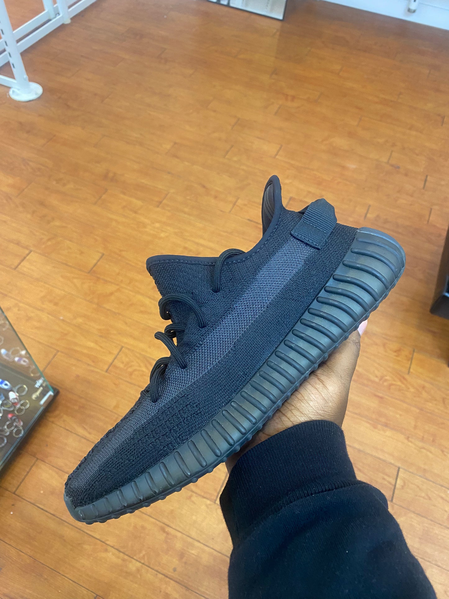 Yeezy 350 V2 Onyx (Used)