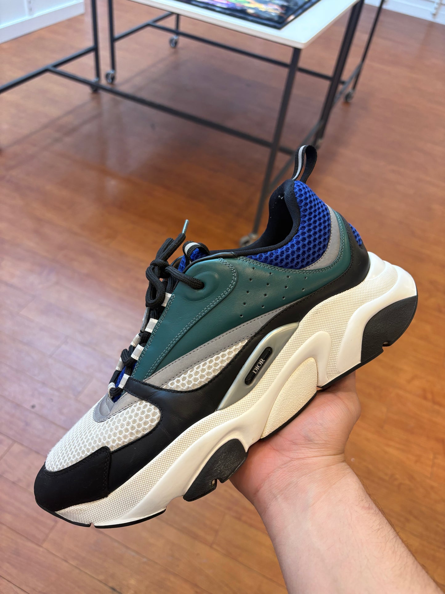 Dior B22 White Deep Green (Used)