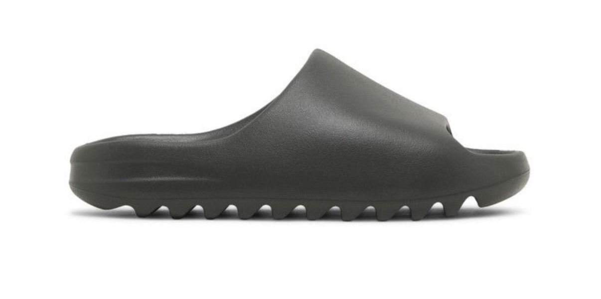 Yeezy Slide Dark Onyx