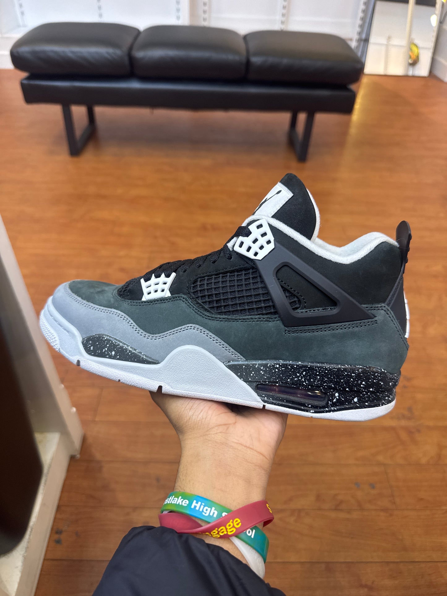 Jordan 4 Fear (Used)
