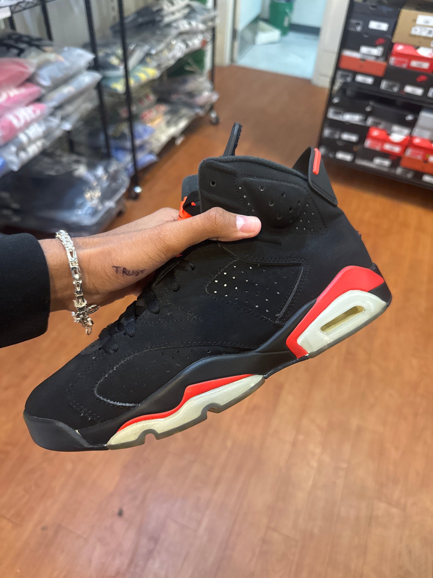 Jordan 6 Infrared (Used)