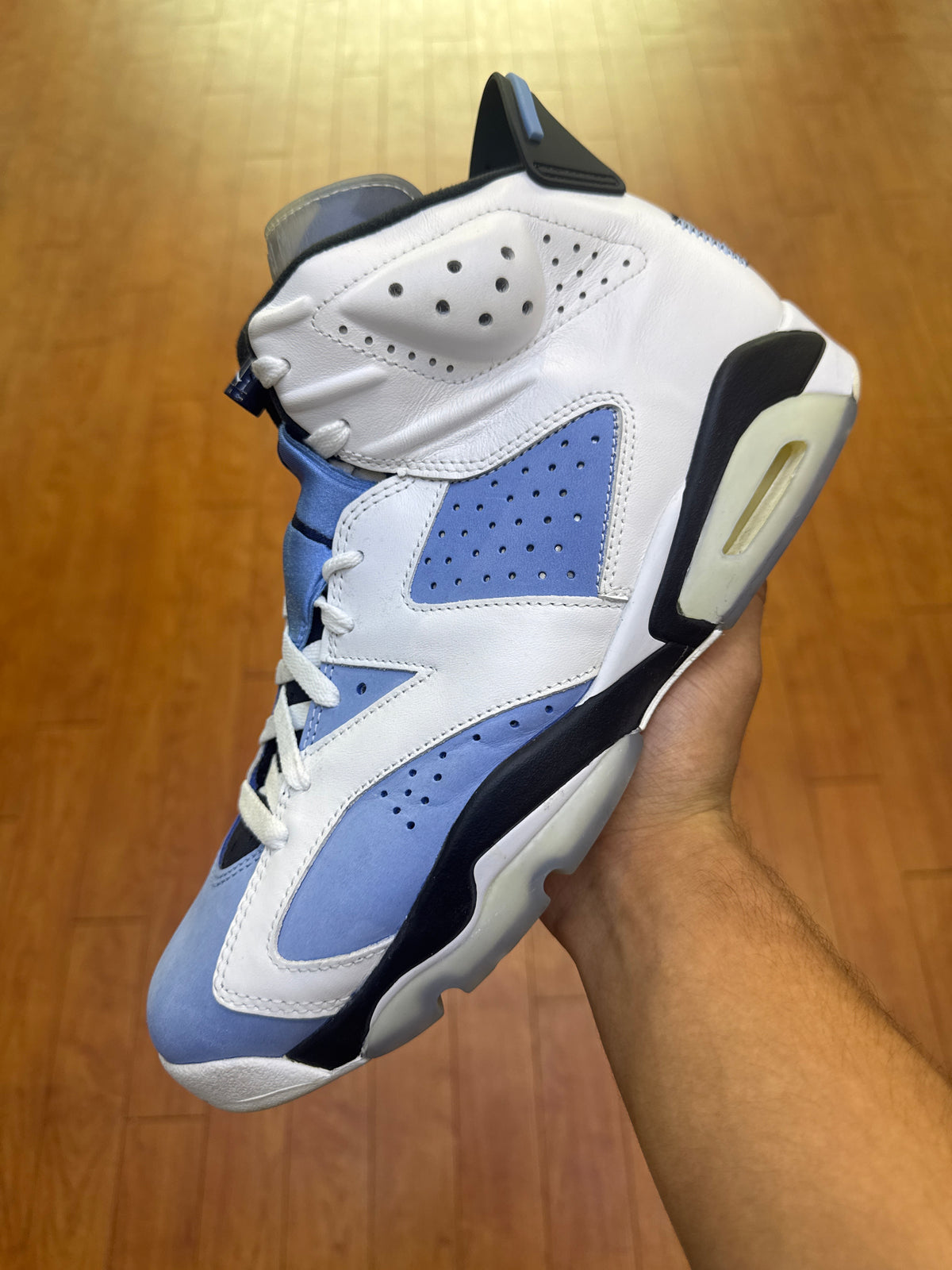 Jordan 6 UNC (Used)