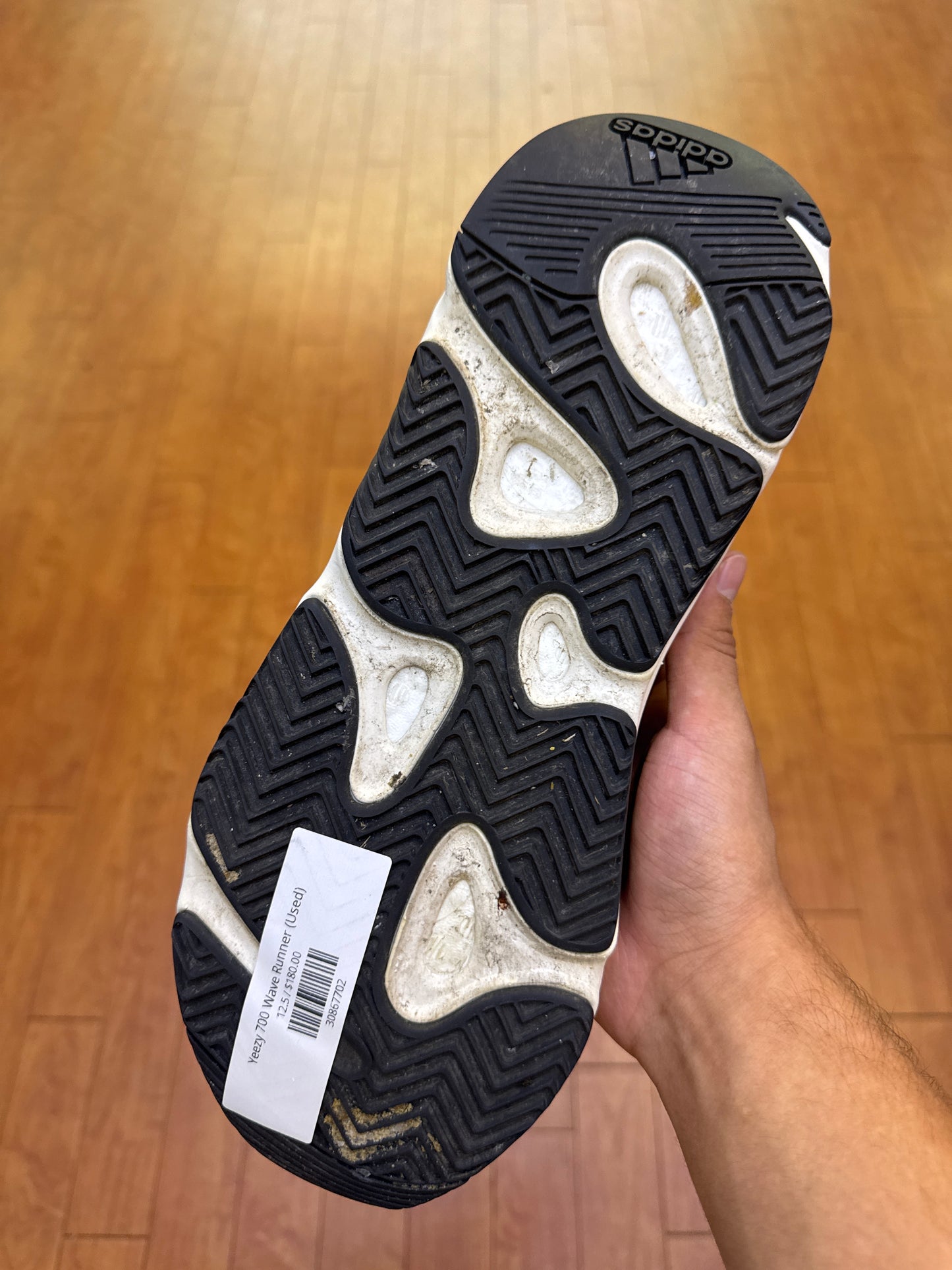 Yeezy 700 Wave Runner (Used)