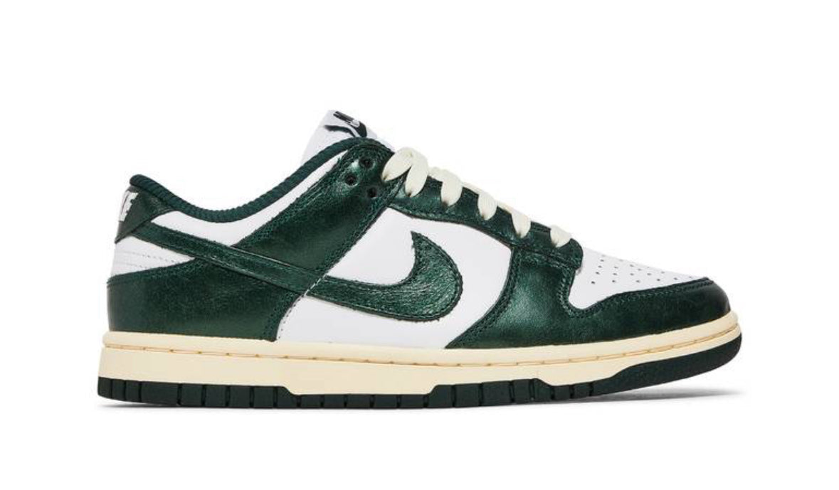 Nike Dunk Low Vintage Green W