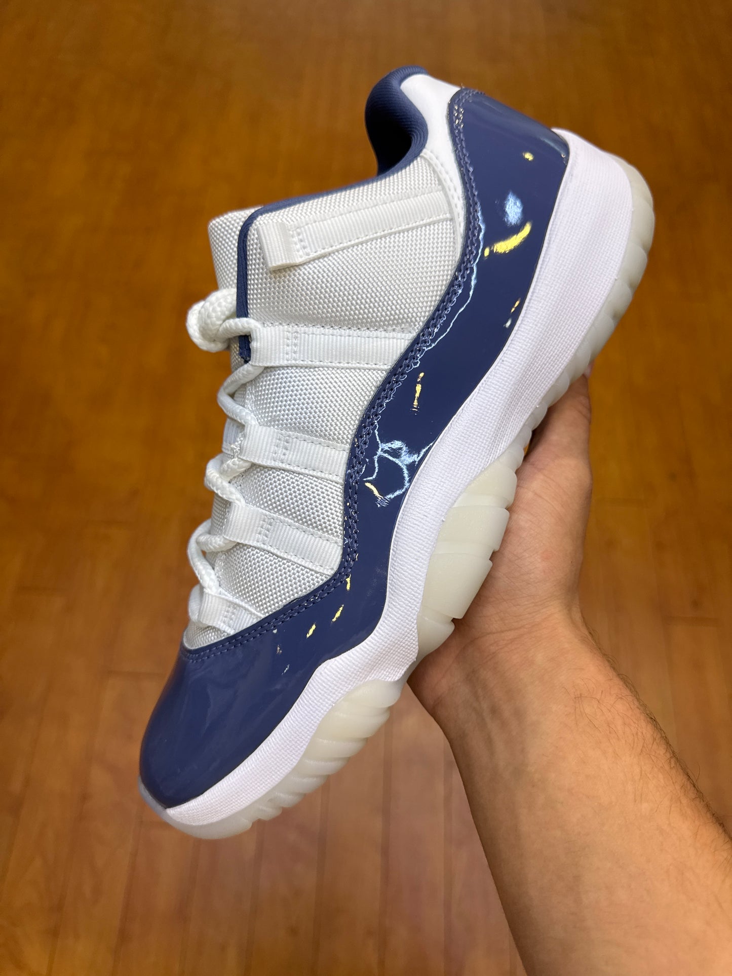 Jordan 11 Low Diffused Blue (Used)