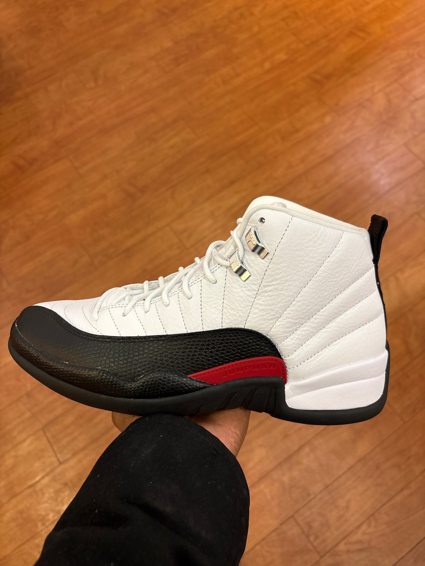 Jordan 12 Taxi Flip (Used)
