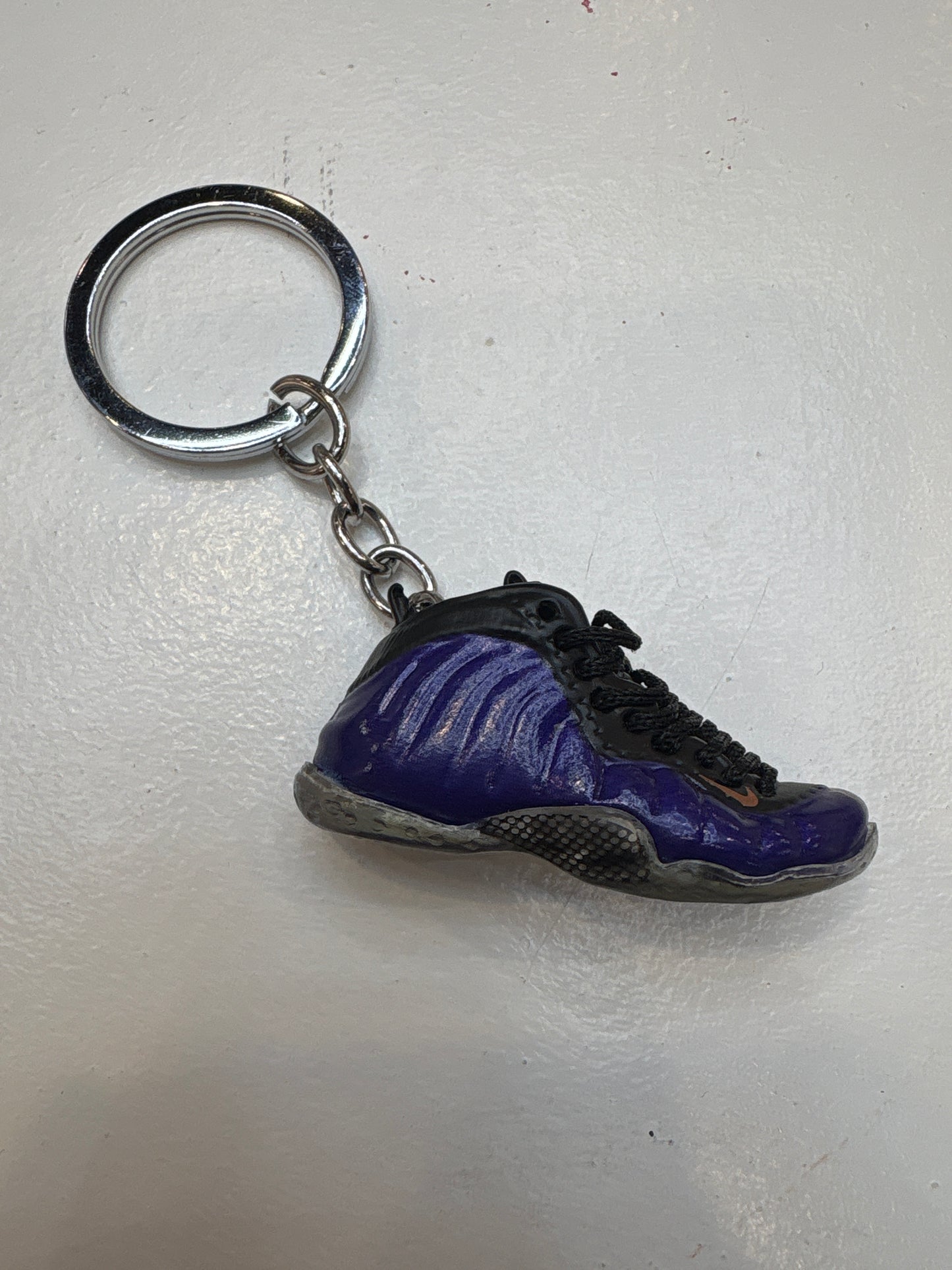 Air Foamposite Phoenix Suns Keychain