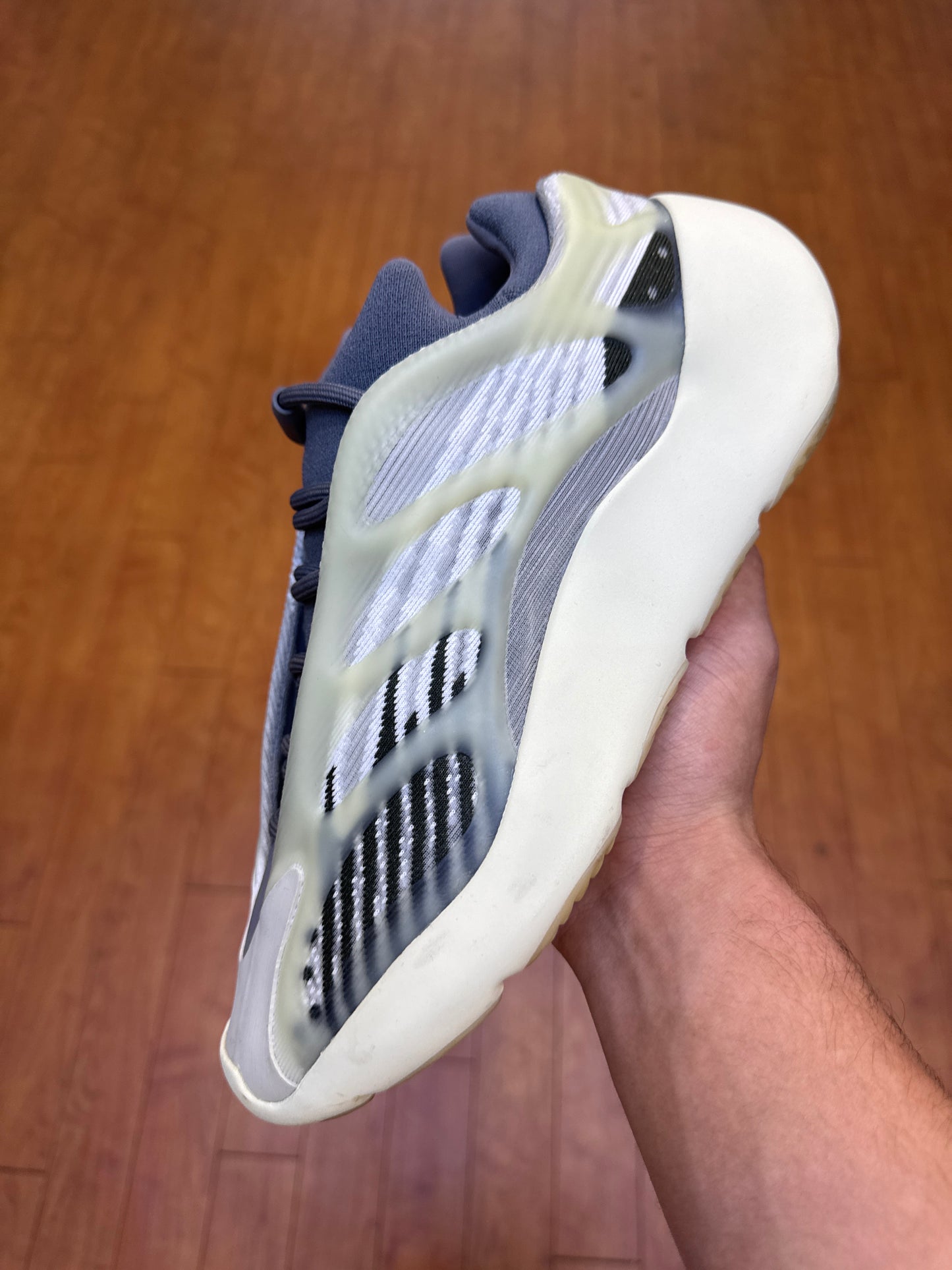 Yeezy 700 V3 Fade Salt (Used)