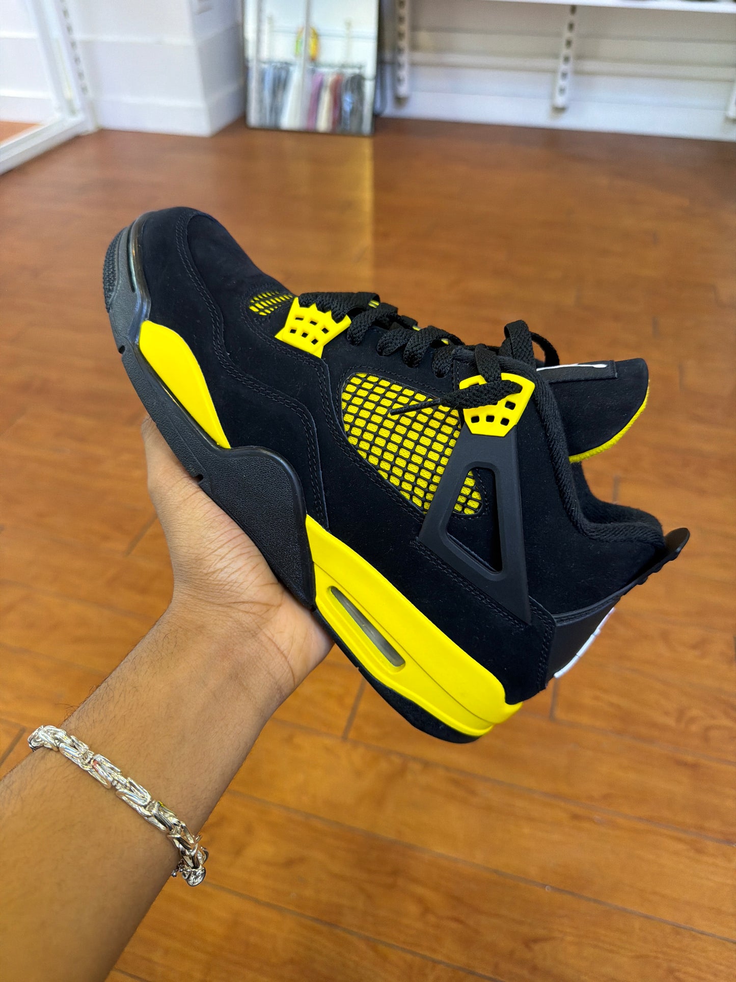 Jordan 4 Thunder (Used)