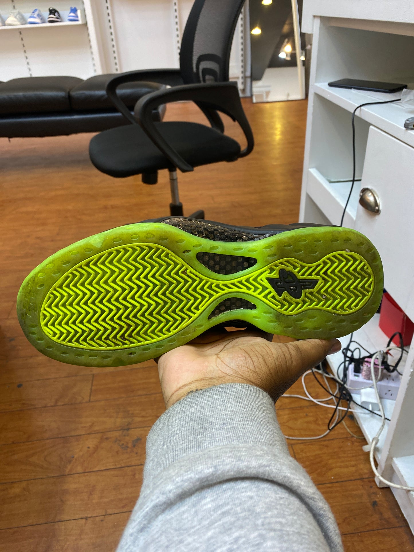 Air Foamposite One Black Volt (Used)