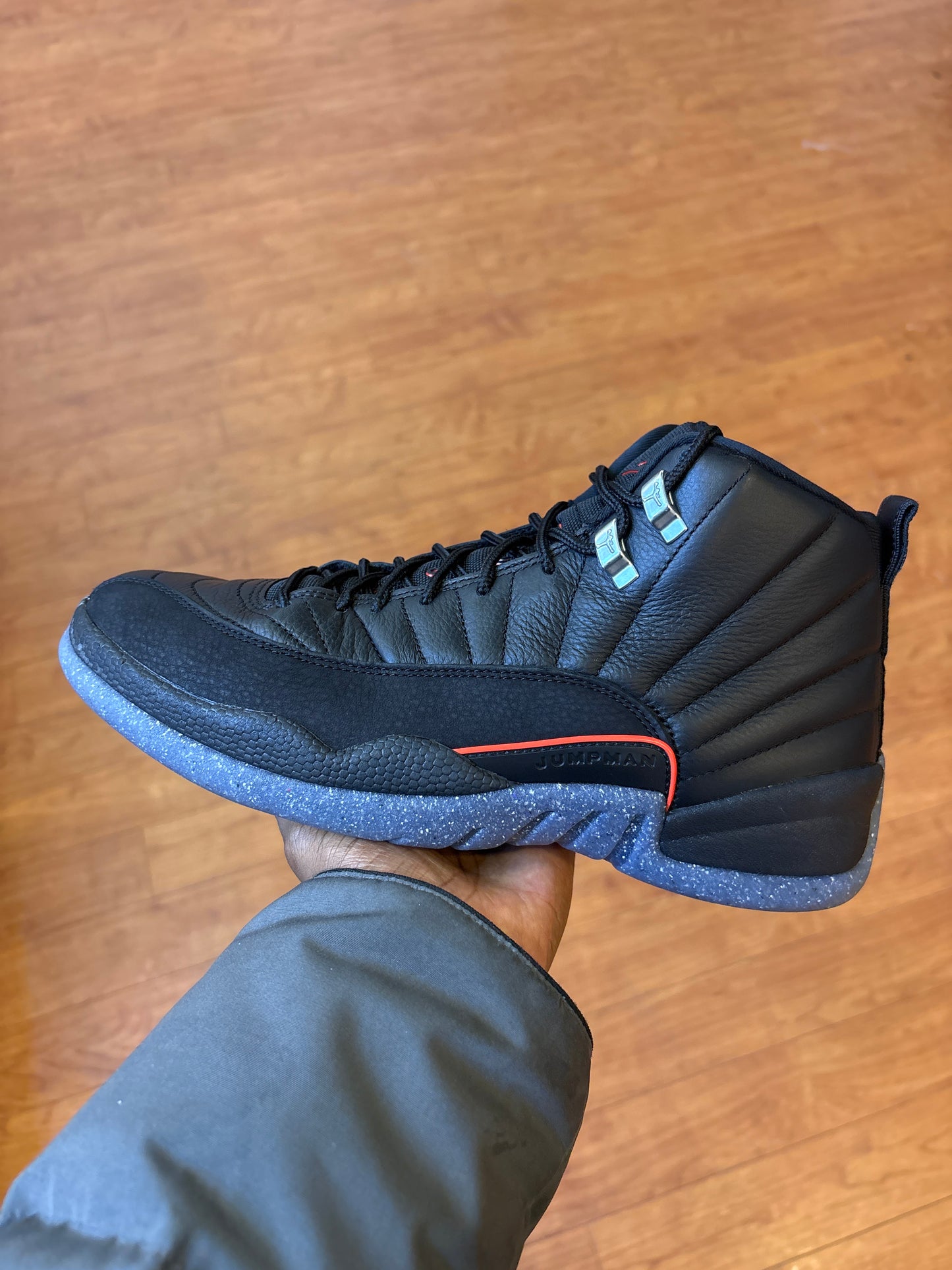 Jordan 12 Utility (Used)