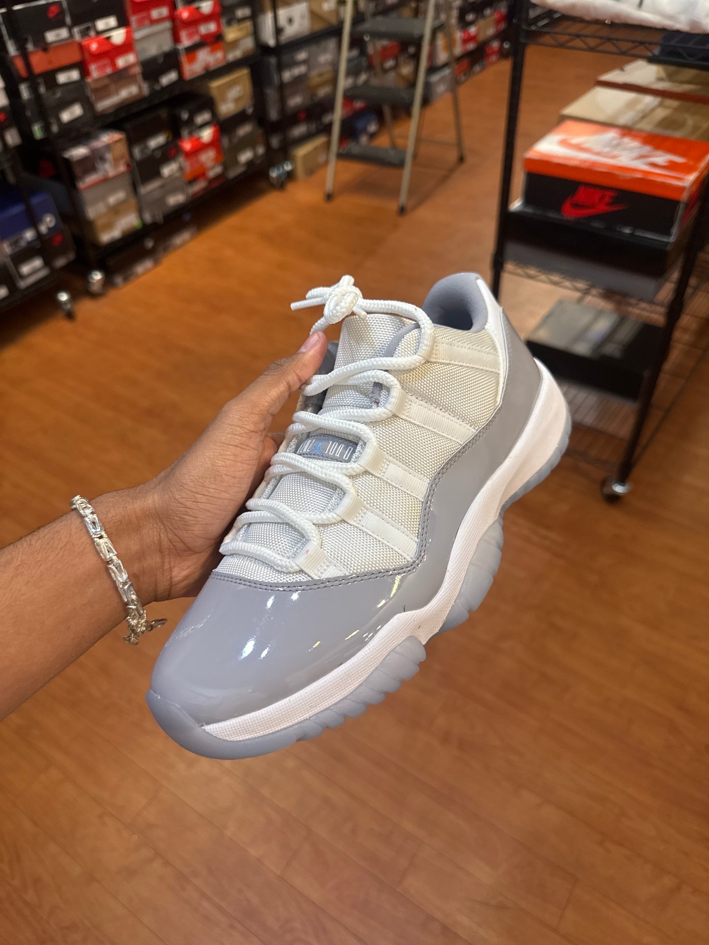 Jordan 11 Low Cement Grey (Used)
