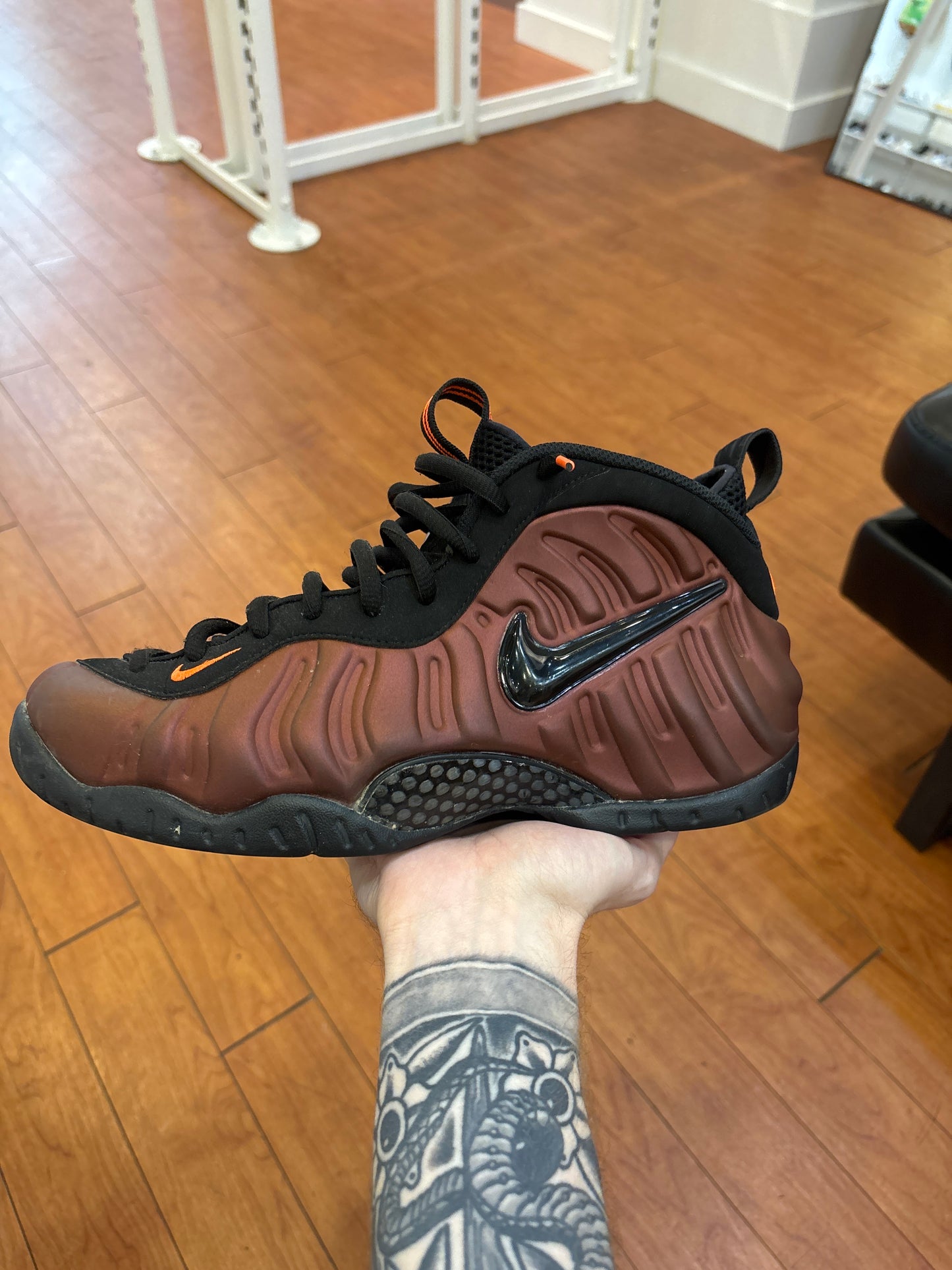 Air Foamposite Pro Color Shift (Used)
