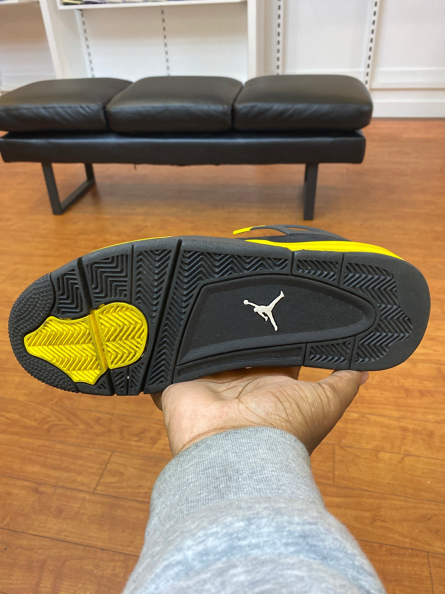 Jordan 4 Thunder (Used)