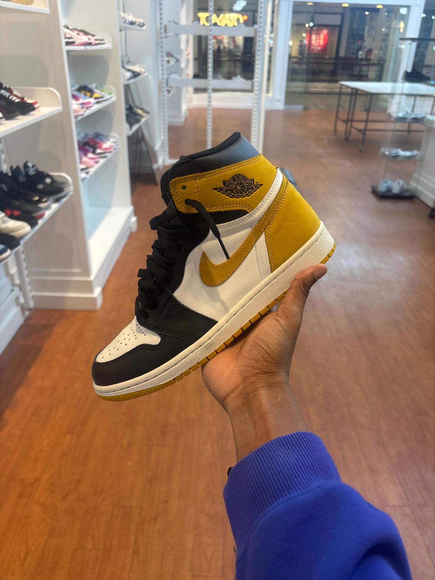 Jordan 1 High Yellow Ochre (Used)