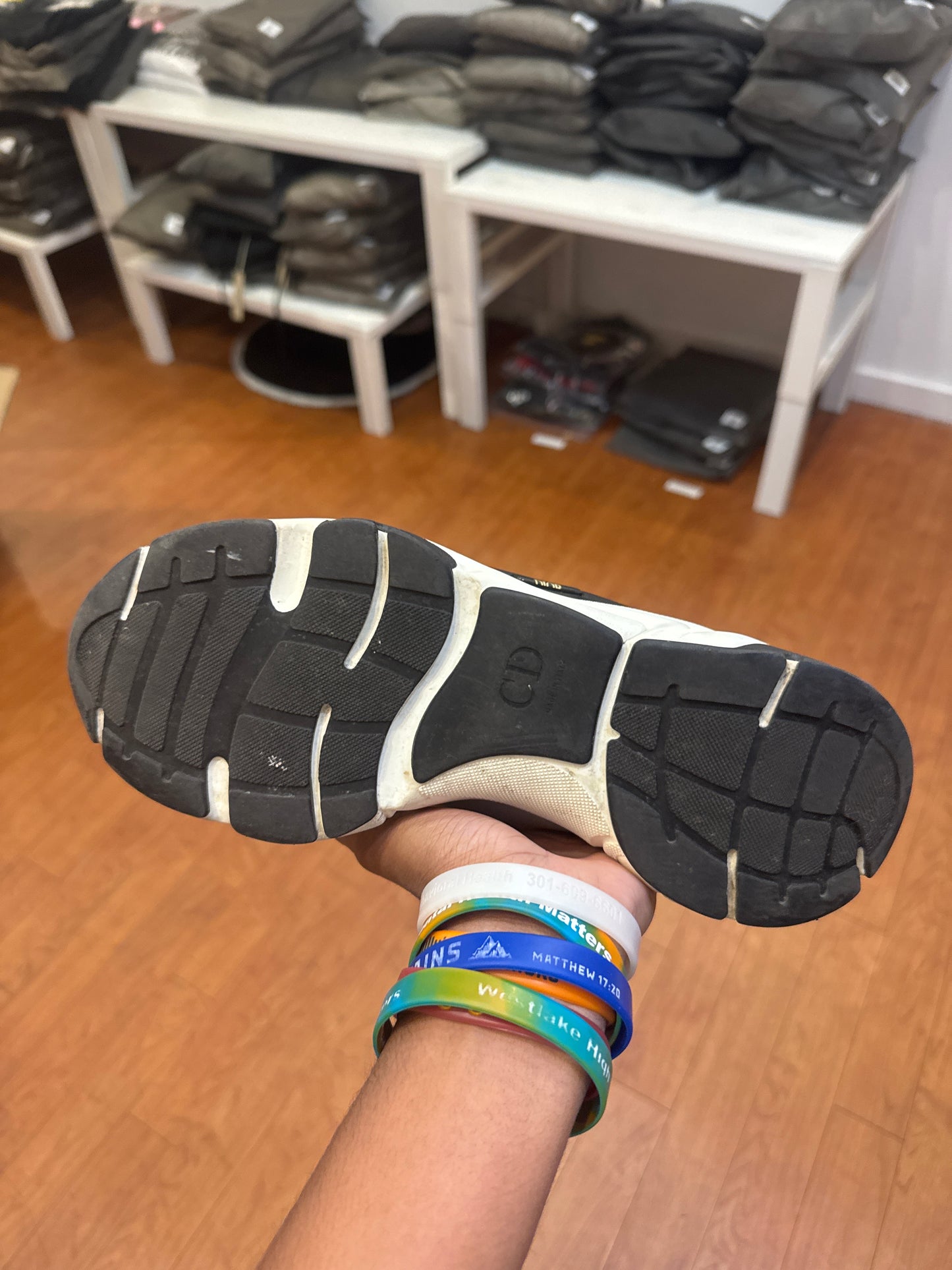 Dior B22 White Pink (Used)