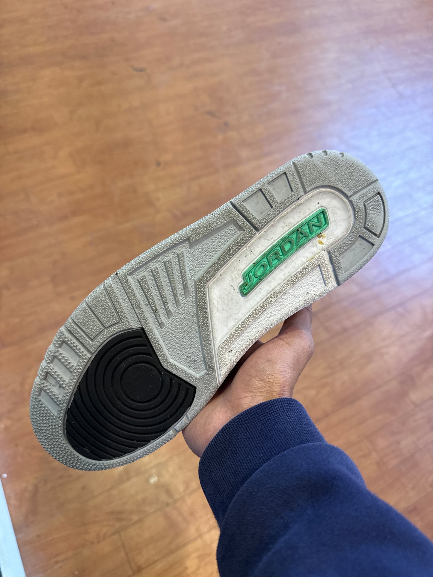 Jordan 3 Green Glow (Used)
