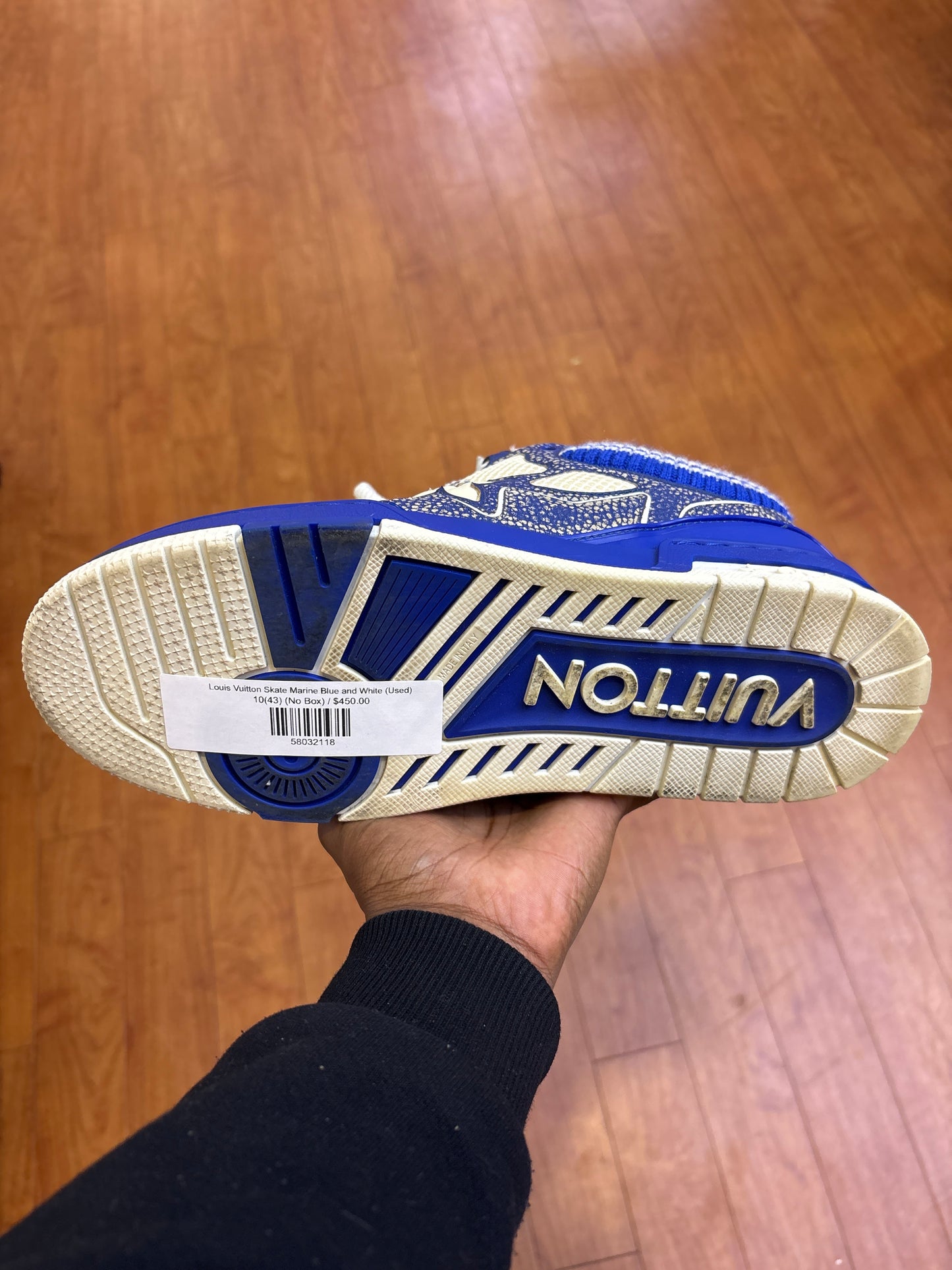 Louis Vuitton Skate Marine Blue and White (Used)