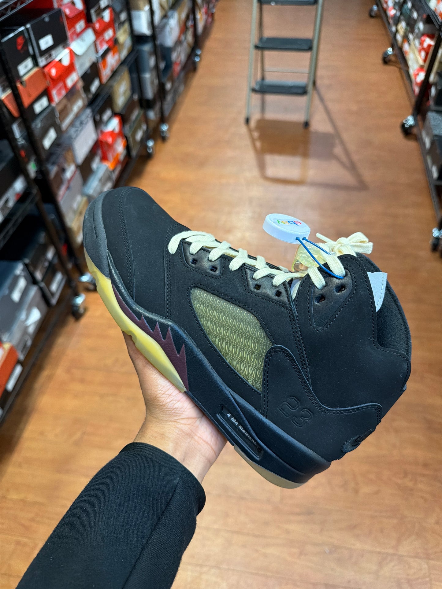 Jordan 5 A Ma Maniére Dusk (Used)