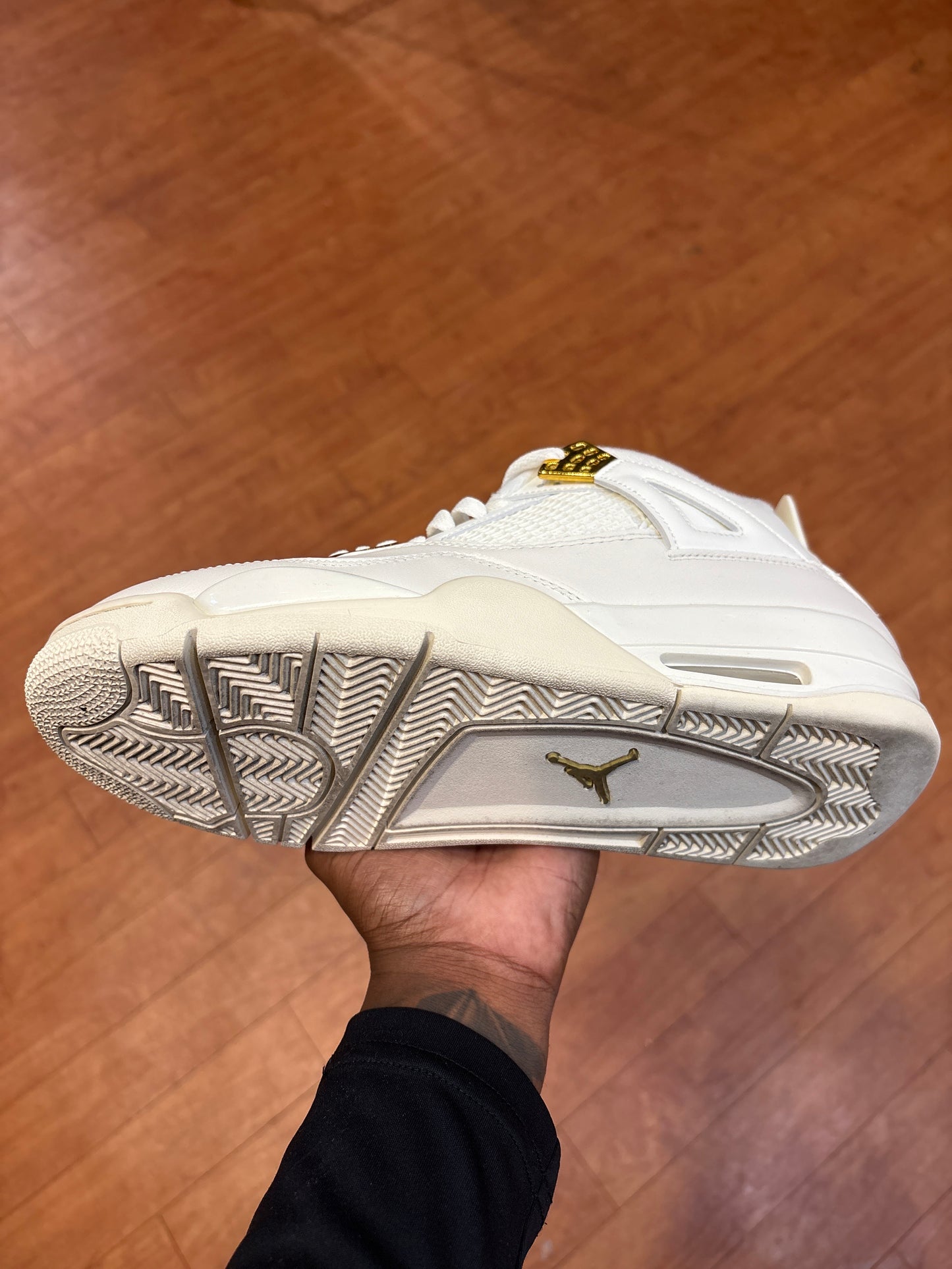 Jordan 4 Metallic Gold (Used)