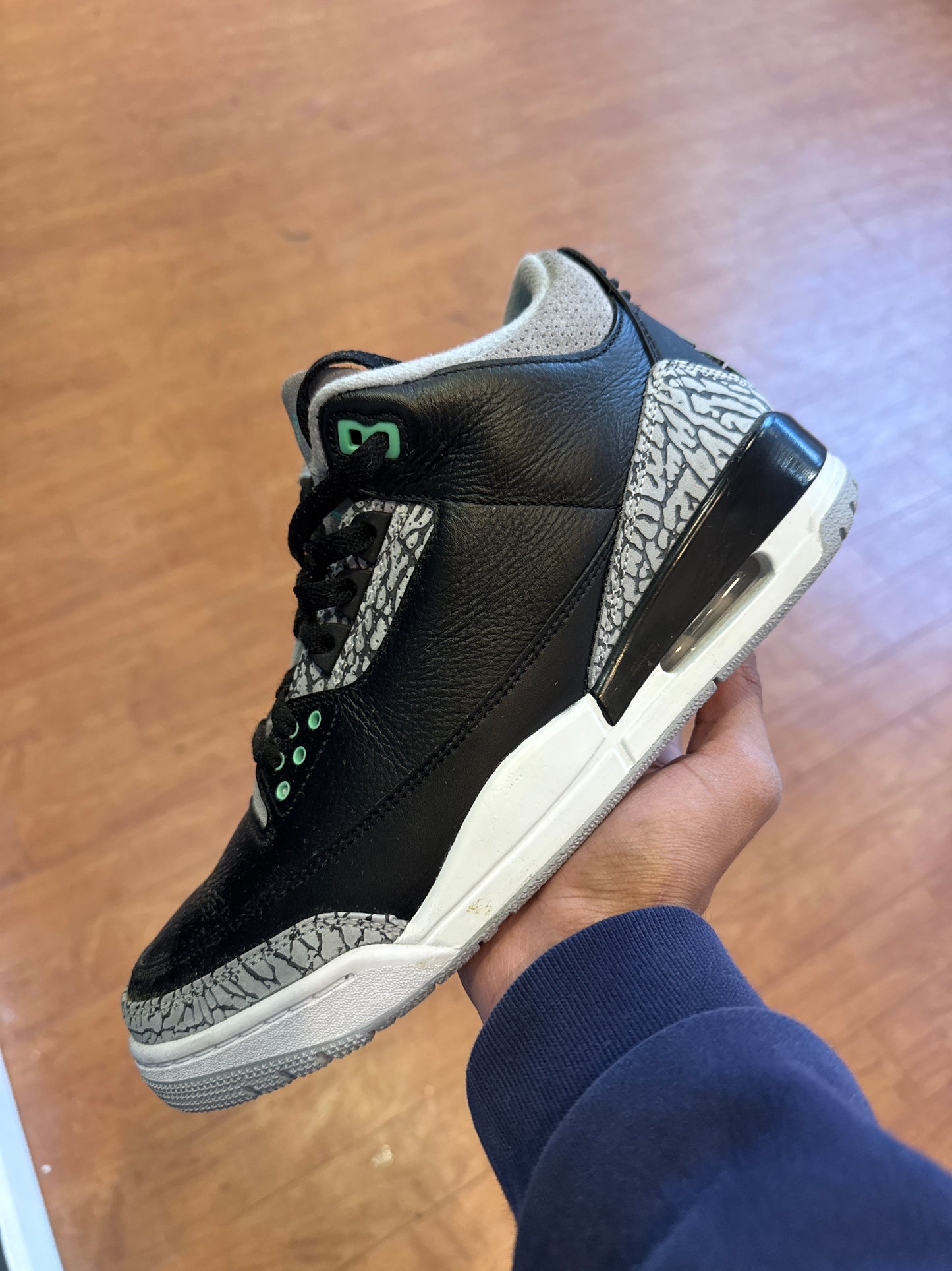Jordan 3 Green Glow (Used)