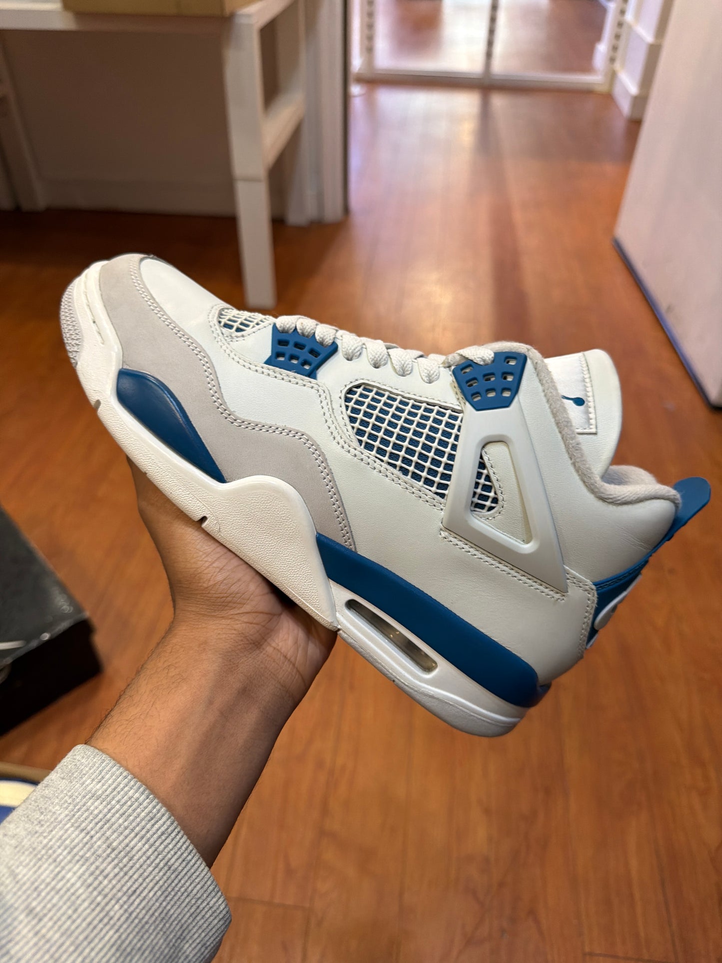 Jordan 4 Military Blue (Used)