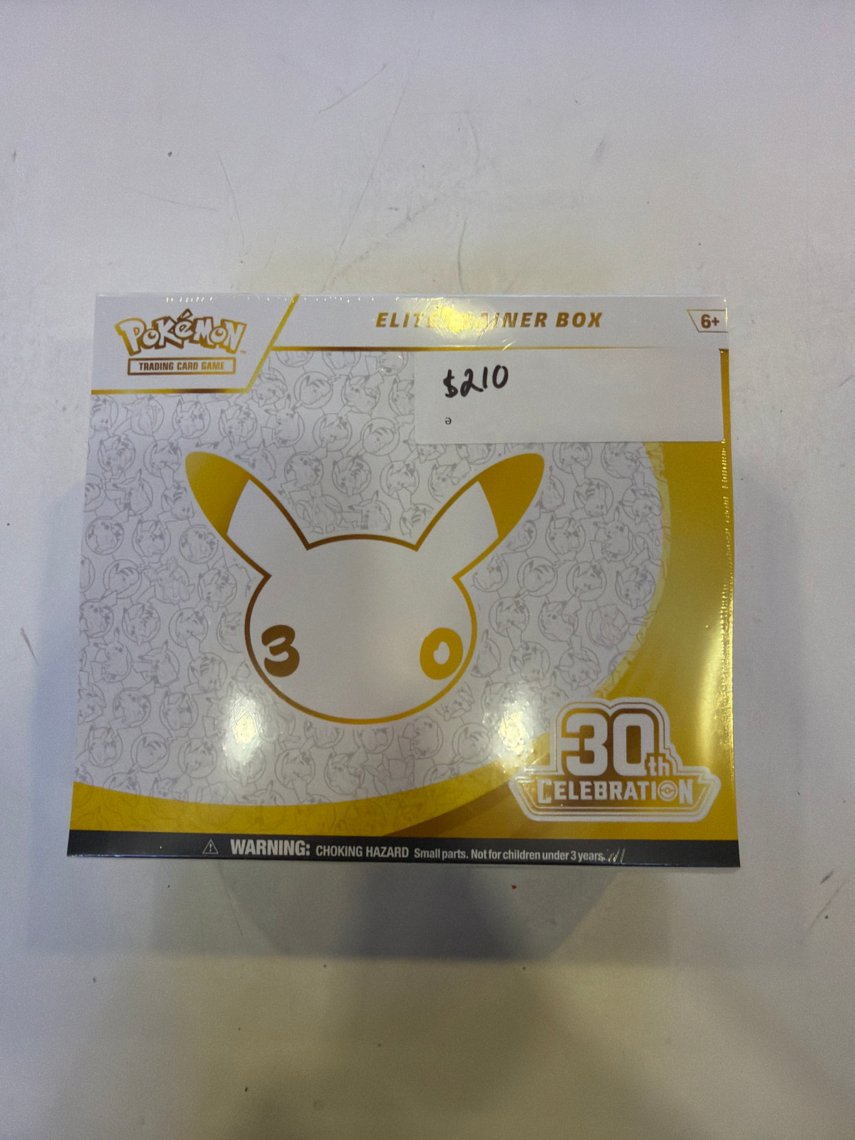 Pokémon 30th Celebration Elite Trainer Box
