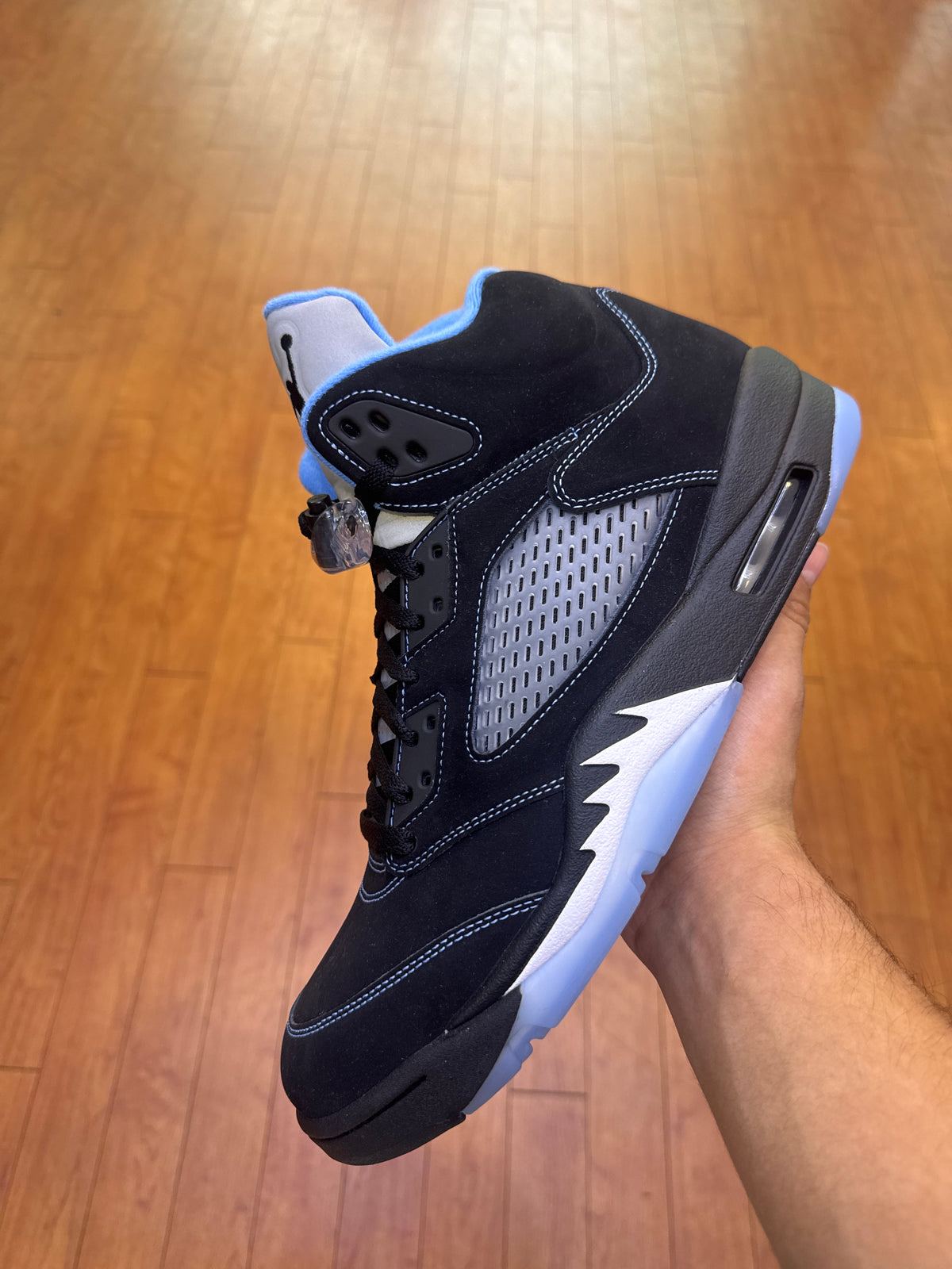 Jordan 5 University Blue (Used)