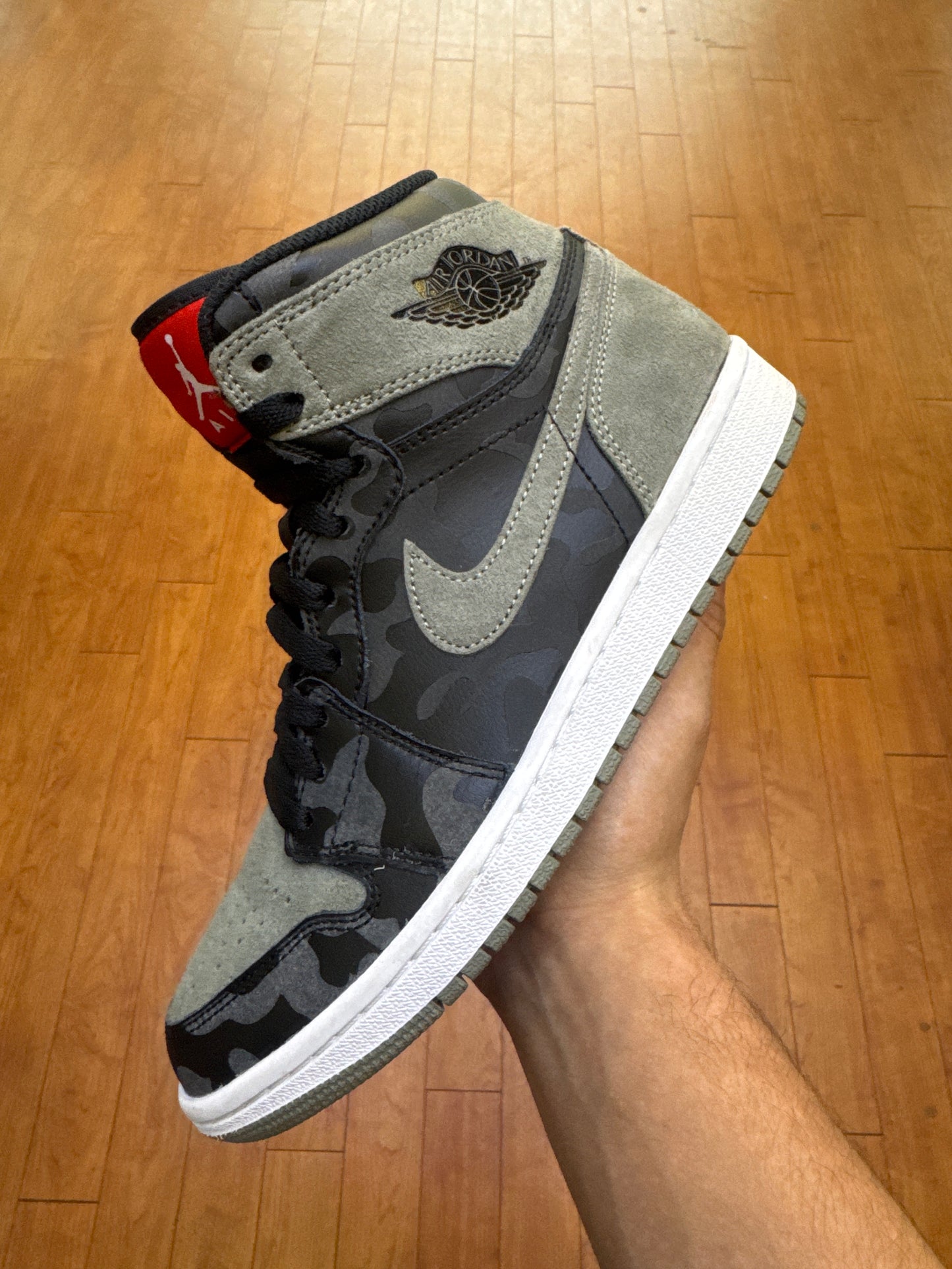 Jordan 1 High Premium Shadow Camo (Used)