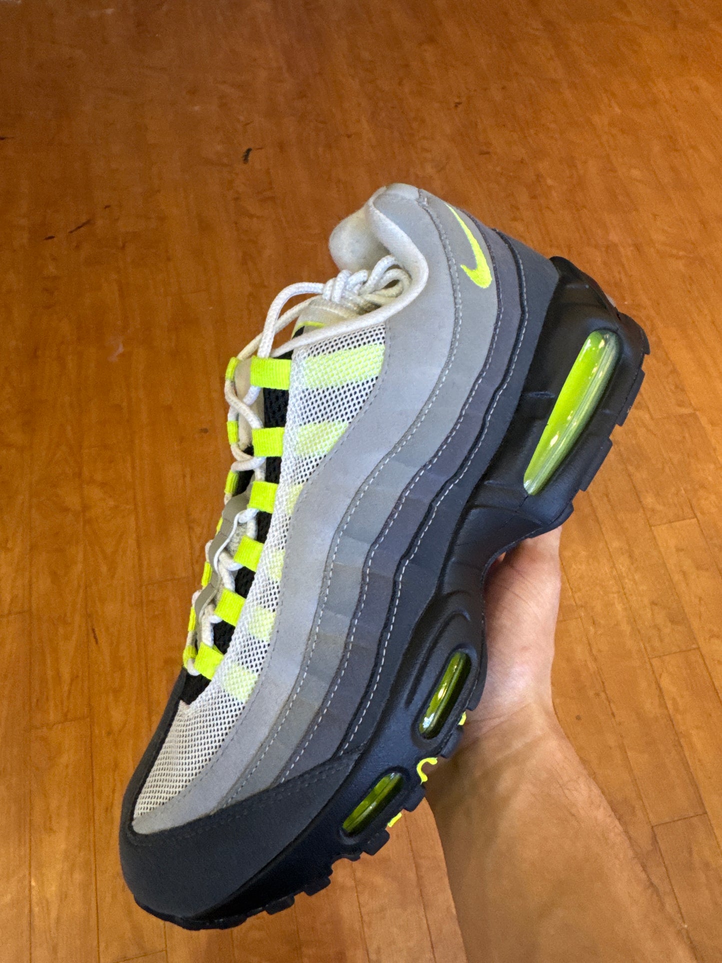 Air Max 95 Neon (Used)