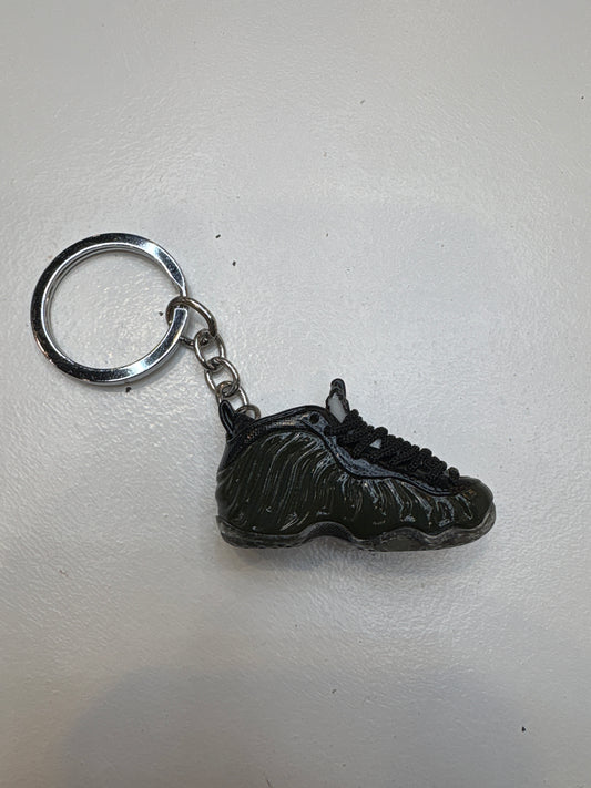 Air Foamposite Dark Green Keychain