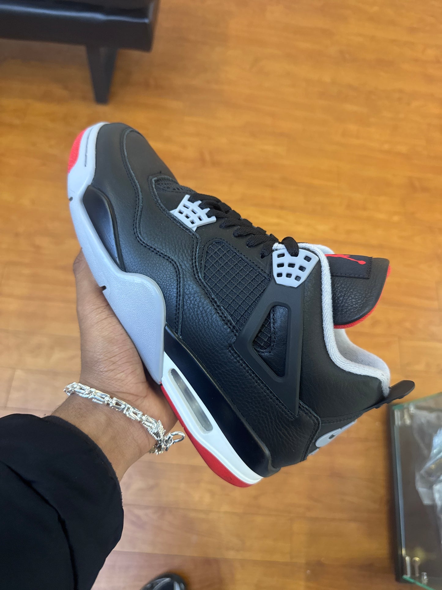 Jordan 4 Bred Reimagined (Used)
