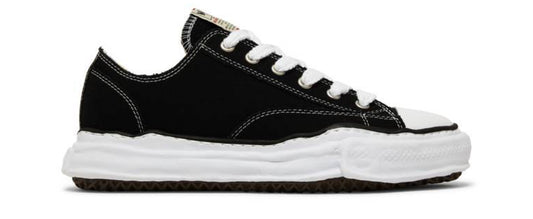 Maison Mihara Peterson Canvas Low Black