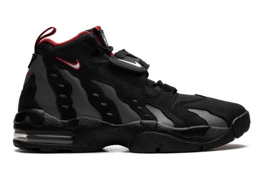 Air Max DT Falcons (Used)