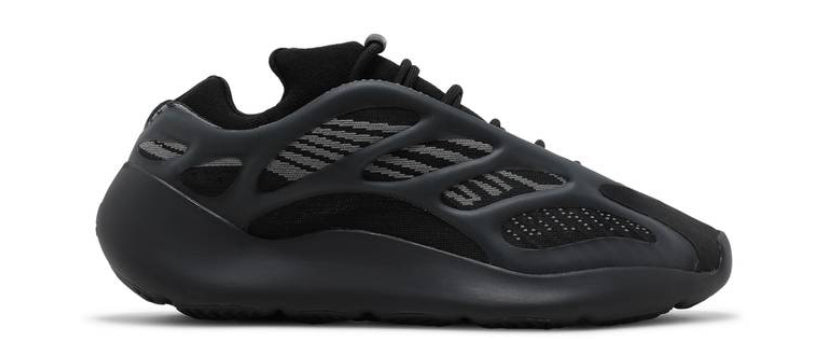 Yeezy 700 V3 Dark Glow (Used)